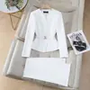 Venta al por mayor transfronteriza de atuendos profesionales marrones nuevos de otoño e invierno: Conjunto de dos piezas de blazer de manga larga y pantalón ancho para mujer, moderno