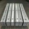 El cinturón de acero en forma de W puede soportar la presión de compresión generada por la roca circundante y se utiliza como accesorio para la protección del techo y las paredes laterales del túnel.