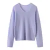 Integração perfeita! Suéter de gola V soltinho feminino, feito de seda de amoreira e cashmere macios e confortáveis, perfeito para usar em camadas. Atacado disponível
