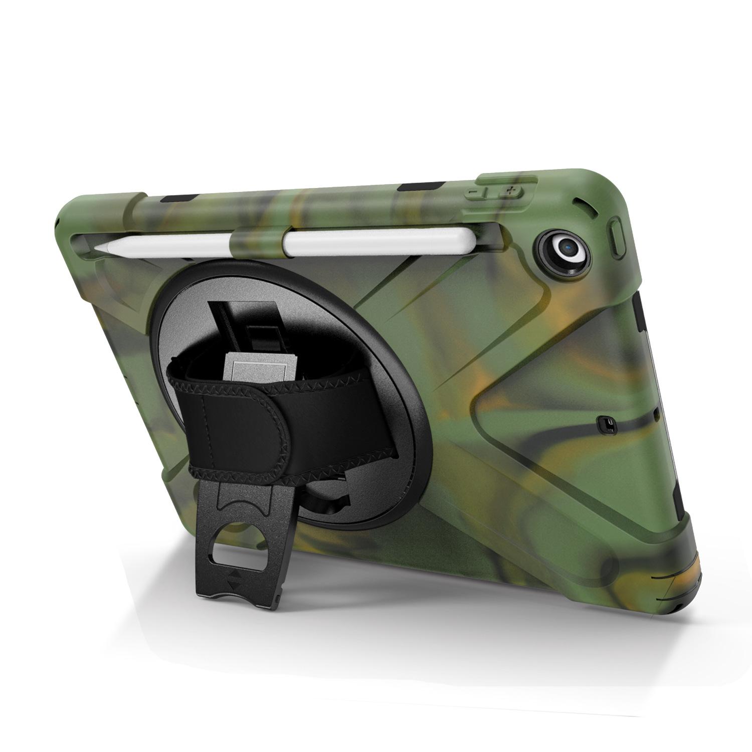 ipad 2017 带笔迷彩绿色横背侧面支架手带 副本.jp