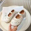 Sapatos Hanfu para Meninas Sapatos Infantis para Combinar com Saia Ma Mian Primavera e Verão Solado Macio Sapatos Estilo Chinês Sapatos Pequenos de Couro Sapatos Infantis Estilo Antigo Sapatos Bordados