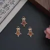Coleção de Acessórios de Liga Metálica Estilo Chinês Tradicional: Caractere da Sorte, Nó Chinês, Pingente Floral Vazado, Fivela de Conexão, Materiais para Prendedor de Cabelo DIY