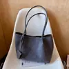 Bolso de Mano Retro de Gamuza Bolsa de Gran Capacidad para Mujer 2026 Nuevo Otoño para Viajar al Trabajo Bolso Grande de un Solo Hombro de Gama Alta