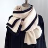 Cachecol Color-Blocking Preto e Branco 2026 Inverno Novo Estilo Lã Tricotada de Alta Qualidade Design de Nicho Cachecol Versátil para Homens e Mulheres