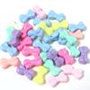 Acrílico Lazo Colorido Agujero Grande Corazón Caramelo Cuentas Sueltas DIY Accesorios Pulsera de Cuentas para Niños Venta al por Mayor