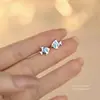 Aretes Originales de Plata S925 con Forma de Pez para Mujer, Resina Azul Incrustada con Circonita, Lujo Ligero, Aretes Únicos de Estilo Marino, Venta al por Mayor