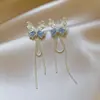 Pendientes de Flor de Resina con Circonita Fresca Estilo Bosque Aguja Plateada, Pendientes de Nicho Estilo Festivo, Pendientes de Lujo Ligero de Alta Gama para Mujer