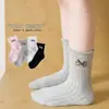 Calcetines cortos para niños para primavera y otoño, calcetines con lazo para niñas, calcetines de princesa de encaje de algodón peinado, calcetines blancos de media pantorrilla