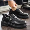 Zapatos casuales de estilo británico para hombre, zapatos derby para hombre, nuevos modelos de alta gama a la moda, zapatos Mickey versátiles únicos y elegantes