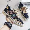 Zapatos Casuales de Tendencia Estilo Coreano, de Caña Baja, Bloques de Color, Zapatillas Deportivas Retro con Cordones para Hombre para Exteriores, Zapatos de Nicho de Moda para Estudiantes