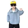 Chaqueta Cortavientos Nueva para Niños Primavera y Otoño 2026, Chaqueta Casual Versátil con Capucha y Cremallera Nueva para Niños