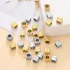 Cuadrados de Letras Inglesas de Acero Inoxidable 7*7mm 26 Letras Color Acero Dorado Cuadrado Accesorios para Collares de Cuentas DIY
