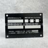 Los fabricantes producen letreros de empresa de serigrafía de aleación de aluminio, placa de identificación con logotipo láser de doble cara, placa de identificación con impresión cepillada de acero inoxidable