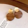 Pendientes de Botón Retro Europeo con Aguja de Plata, Madera Cuadrada, Perla Irregular y Borla, Pendientes de Moda para el Trabajo, Accesorios de Pendientes Versátiles para Mujer