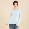 Camiseta básica feminina de cor sólida com gola redonda, macia e amiga da pele, elástica, modeladora, adequada para o trabalho, pode ser usada como camada externa, top de malha
