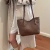 Bolsa tote de gran capacidad para mujer, nueva moda de otoño 2026, bolso de hombro de nicho de alta gama, bolsa para la oficina