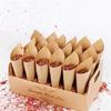 Venda Quente Cone de Papel para Confete de Casamento Suporte em Formato de Cone de Rosa Natural Conjunto Combinado de Bandejas para Casamento