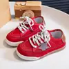 Tênis infantis multicoloridos de estrela, novo modelo outono 2026, sapatos casuais de cano baixo para meninos, sapatos casuais para bebês de meninas
