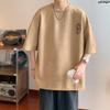 Camiseta de manga corta con cuello redondo de gamuza para hombre, estilo Hong Kong, marca de moda, novedad de verano de 2023, holgada, para adolescentes