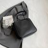 Shengmi Bolso de Hombro Casual Vintage para Mujer Nuevo Moda Otoño Bolso Cubo Nicho de Moda Bolso Cruzado para Viajero