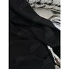 26 Suéter de Punto con Cuello Suelto Relajado, Parche de Encaje de Pestañas Mezcla de Seda Lyocell Amigable con la Piel, Tacto Fresco, Primavera Temprana