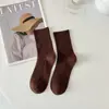 Calcetines para mujer de rayas verticales, calcetines de felpa para mujer, primavera y otoño, modernos, de rayas finas, deportivos, hasta la mitad de la pantorrilla, color liso, combinan con todo, medias de otoño e invierno
