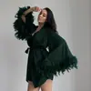Pijama de satén cómodo con plumas para mujer, europeo y americano, 2026, conjunto fino de otoño, conjunto de ropa de casa con bata y camisola transfronterizo