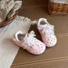 Zapatillas de Entrenamiento Retro Alemanas para Niños 2026 Otoño Nuevo Estilo Coreano para Niñas con Puntos Zapatos Casuales Suela Suave Zapatillas Deportivas para Correr Modernas