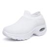 Cross-border plus size alta elasticidade respirável voando tecido sapatos primavera e outono esportes casuais sapatos de balanço na moda meias leves sapatos para mulheres
