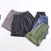 Una generación de nuevos shorts de verano para mujer de algodón de porcelana de hielo con costuras de color contrastante, sueltos, cómodos, cintura elástica, ropa de casa