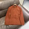 Chaqueta Sellada con Pegamento Sin Marca, una Alternativa Económica a una Chaqueta de Cuello Alto, Hecha con Tejidos Funcionales Profesionales para Exteriores 11228