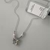 Collar de mariposa de diamante de colores perla femenino nicho lujo ligero estilo frío ins accesorios exquisitos cadena para suéter de alto nivel