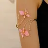 Moda Transfronteiriça Europeia e Americana Nova Pulseira Borboleta Exagerada Vazada Flor de Metal Anel de Braço com Diamante Pulseira de Abertura Anel de Braço