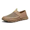 Tênis Masculino de Verão Casual Respirável em Malha Fly-Knit, Tênis Slip-On Masculino para Esportes ao Ar Livre com Solado Macio, Leve para o Trabalho
