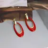 Brincos Femininos Modernos de Design de Nicho de Luxo Estilo Frio Novos Geométricos Cortados com Esmalte Pingado Exagerados Grandes