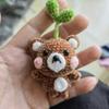 Muñeca de Monstruo de Tres Ojos Colgante de Lana Colgante Tejido a Mano Producto Terminado Muñeca de Ganchillo Hecha a Mano Colgante de Ganchillo Producto Terminado