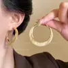 Brincos de Argola Grandes Marrom Retro Maillard para Mulheres Estilo Hong Kong 2026 Novo Estilo Quente Brincos Elegantes de Alta Qualidade