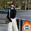 Entrega en una sola pieza cuello alto básico camisa interior para mujer otoño e invierno cálida cepillada ajustada camiseta de manga larga negra