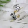 Nafuge joyería de plata al por mayor pendientes de botón vintage de plata tailandesa rosa calavera para hombre hip hop no convencional pendientes de botón de plata 925