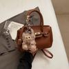 Bolso Cruzado Pequeño de Seda para Viajeros 2025 Nueva Moda Bolso Portátil de Platino Bolso Cruzado Simple de Invierno Versátil