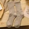 24 Meias Masculinas de Inverno Veludo Aconchegante Espessadas Algodão Felpudo Outono e Inverno Meias Listradas Masculinas Cor Lisa Meias de Cano Médio