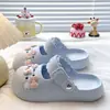 Sapatos Mary Jane Perfurados Essencial de Verão Roupa Externa Fofa Versátil Sola Grossa Leve EVA Biqueira Chinelos Mulheres