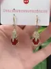 Pendientes Vintage Rojos de Pixiu para Mujer 2026 Nuevo Estilo Nicho Gama Alta Estilo Chino Ganchos para Oreja que Favorecen el Rostro