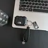 Capa para AirPods Pro Preta Fosca Resistente à Prova de Choque Capa Protetora de Silicone com Cordão Trançado Chaveiro