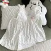 Conjunto de pijama de camisola kt, nuevo estilo de verano con copas en el pecho, se puede usar afuera, corte holgado, ropa de casa fina de algodón nube para niñas