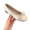 Brisa Vespertina Lazo Suave Zapatos Rojos Pequeños Mujer Primavera 2025 Nuevos Zapatos Franceses de Suela Suave Zapatos Planos de Abuela