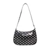 Bolsa Quadrada Pequena Fresca Doce para Segurar na Mão Atacado Bolsa Feminina Outono 2026 Nova Bolsa de Ombro Único Elegante com Bolinhas Bolsa de Ombro Único para o Trabalho Bolsa de Axila