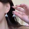 Pendientes Azules de Zirconia Cola de Pez para Niña Estilo Ins para Mujer 2024 Nuevo Popular de Moda Diseño de Nicho Sentido de Alta Gama