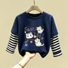 Nova Camiseta de Algodão Puro Patchwork com Gola Redonda e Manga Longa para Crianças, Estilo Fino, Primavera e Outono 2026, Meninas, Desenho Animado, Top Versátil