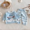 Dianxi 2026 Otoño/Invierno Nuevo Conjunto de Ropa para el Hogar de Medio Forro Polar con Dibujos Animados para Bebés Niñas - Conjunto de Dos Piezas: Sudadera y Pantalones